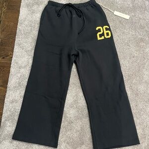 Essentials Sweatpants